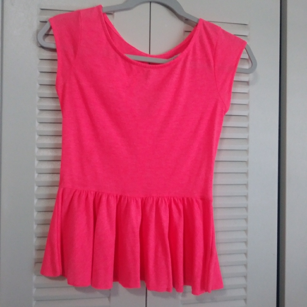 American Eagle Outfitters pink top Size XS